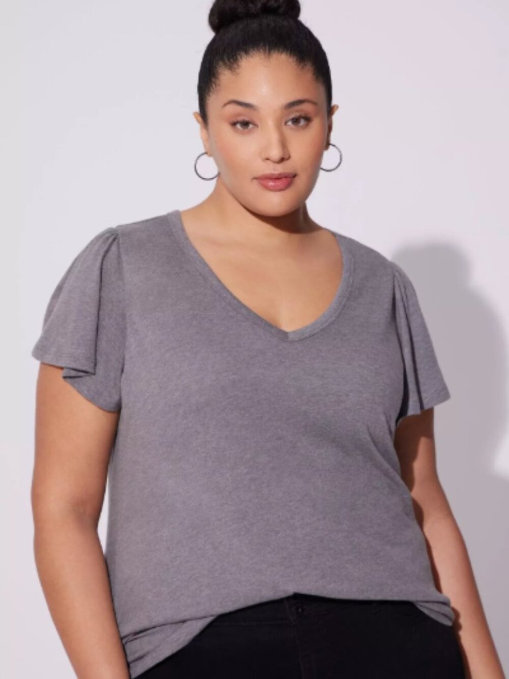 TORRID GIRLFRIEND HERITAGE SLUB V NECK FLUTTER SLEEVE TEE SIZE 0